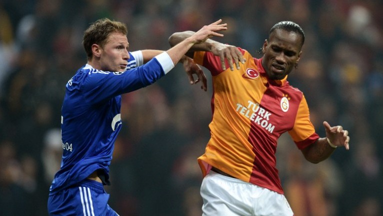 Schalke estuda apelar contra inscri&ccedil;&atilde;o de Drogba na LC
