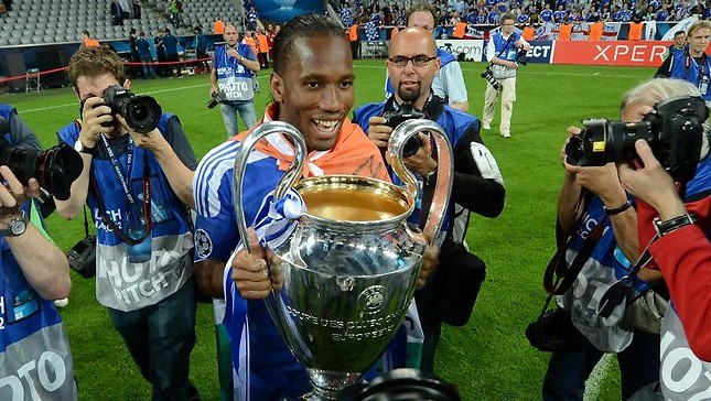 Drogba diz que voltaria ao Chelsea por Mourinho