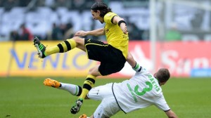 Dortmund tropeça no M’gladbach e Bayern agradece