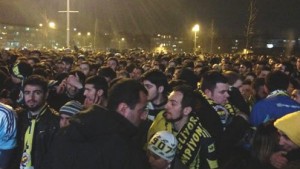 Fener adota medida alternativa em jogo de portões fechados