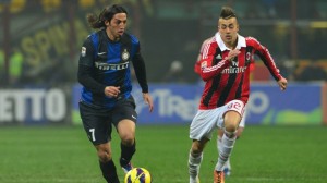 Schelotto leva Inter ao empate no dérbi com o Milan