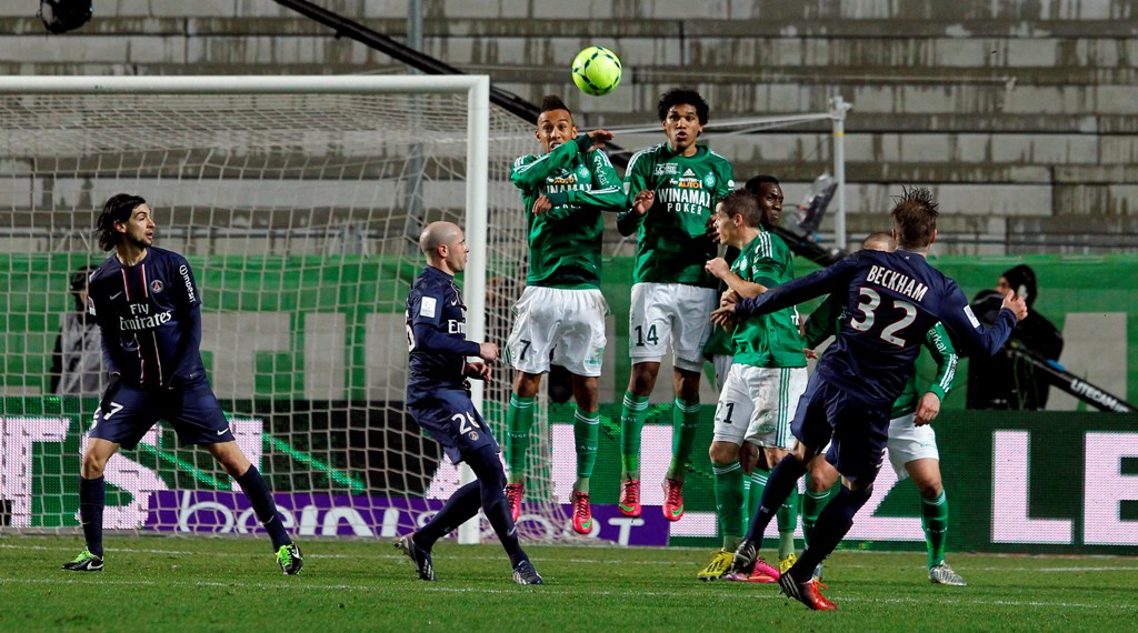 De novo eles: Saint-&Eacute;tienne arranca empate do PSG