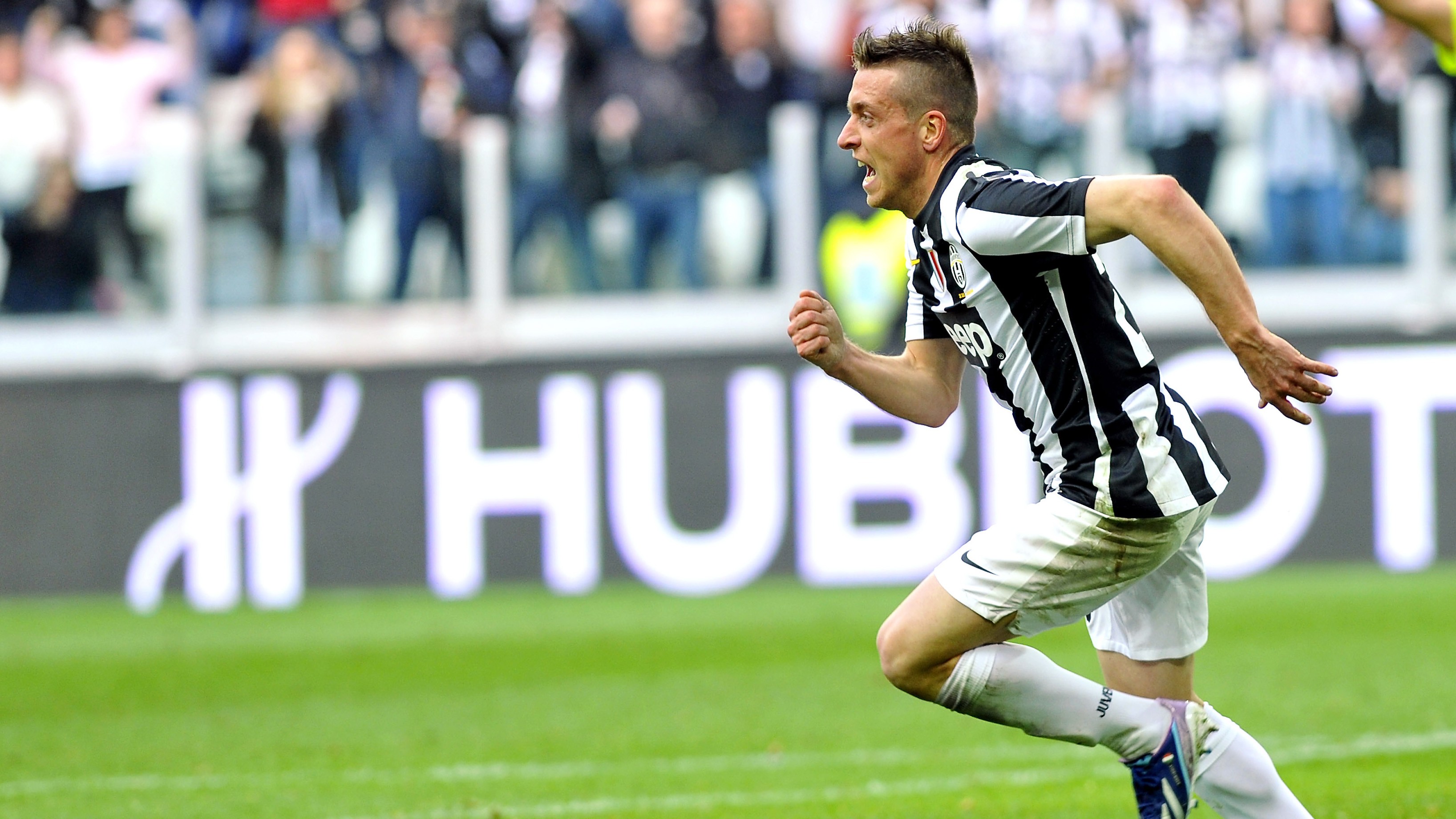 Com Pirlo mal, Giaccherini d&aacute; vit&oacute;ria &agrave; Juve nos acr&eacute;scimos