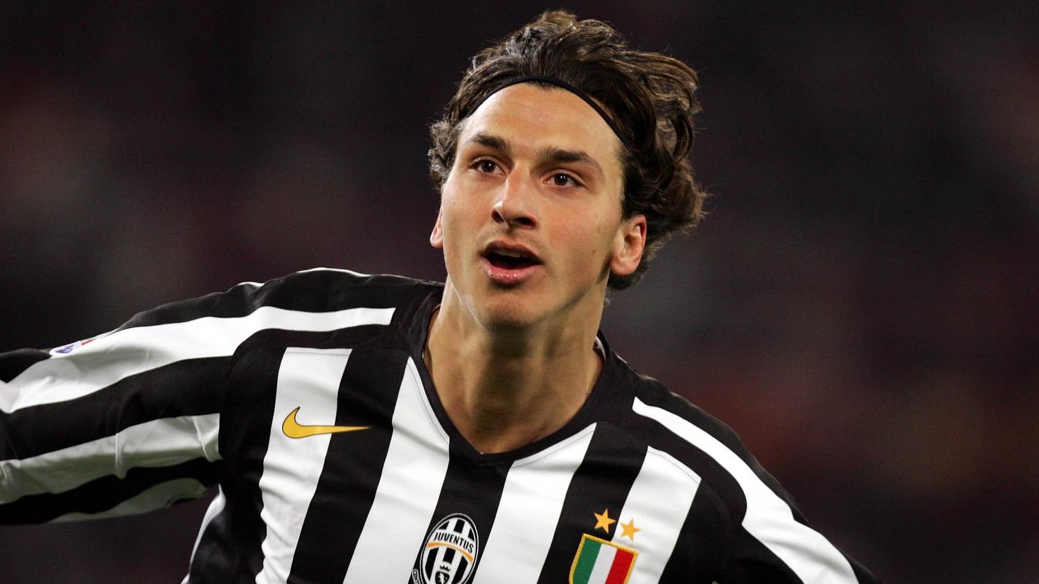 &ldquo;Ibrahimovic est&aacute; no n&iacute;vel de Messi e CR7&rdquo;, diz Nedved
