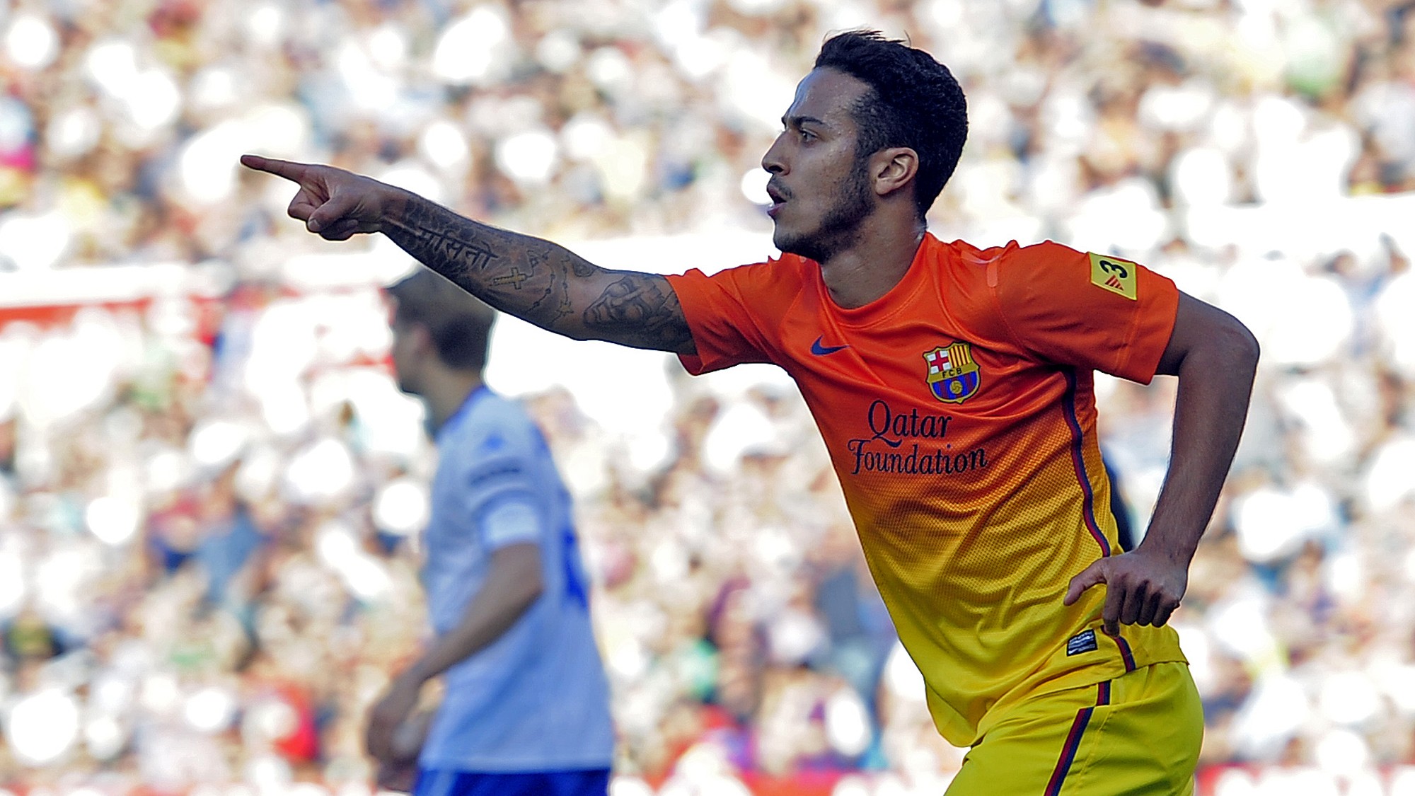 Thiago Alc&acirc;ntara: cada vez mais pronto para o meio do Bar&ccedil;a