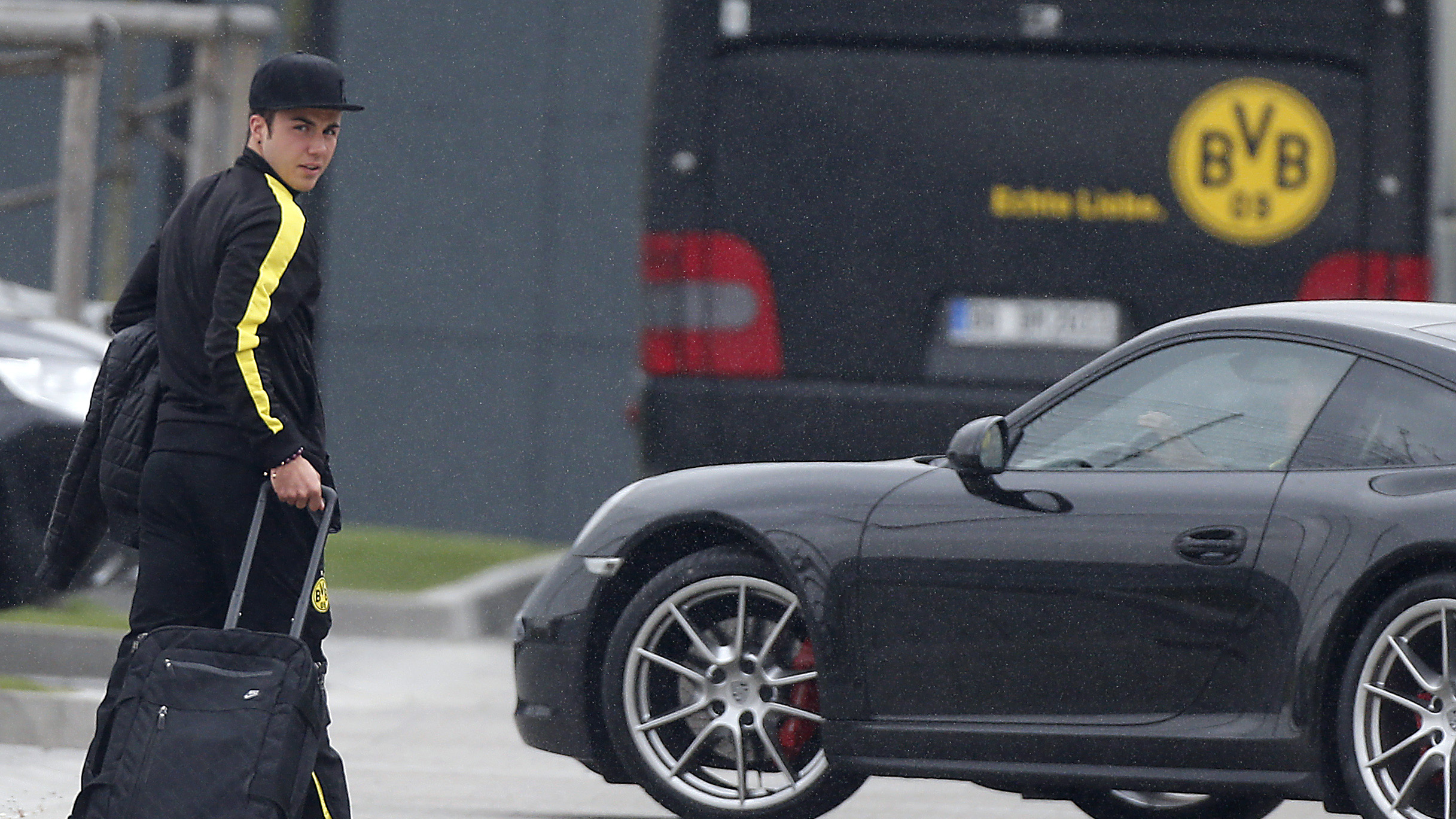 Com G&ouml;tze, Bayern mostra supremacia na Bundesliga