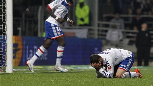 Em queda livre, Lyon v&ecirc; LC e at&eacute; LE sob amea&ccedil;a