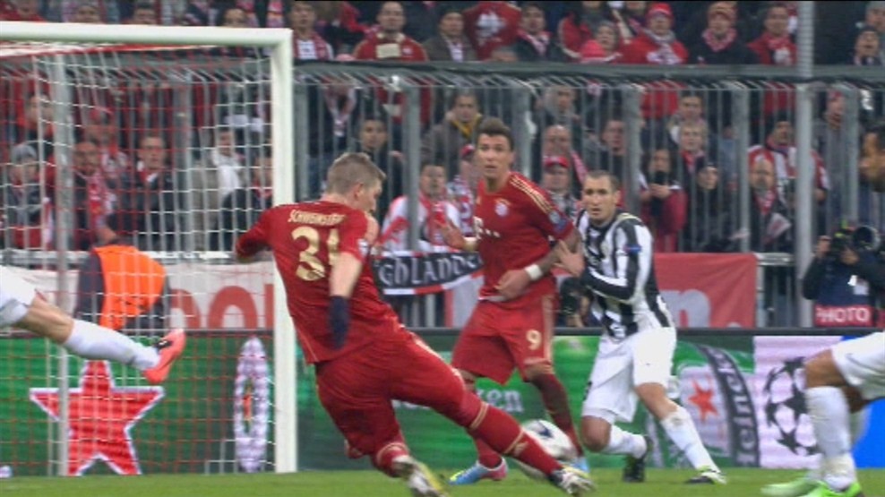 Schweinsteiger: &ldquo;Precisamos marcar um gol na It&aacute;lia&rdquo;