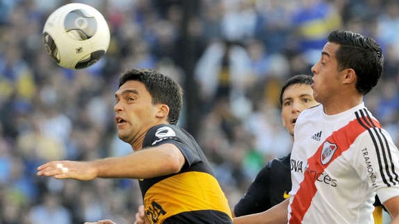 N&atilde;o &eacute; cl&aacute;ssico sul-americano se n&atilde;o tem cart&atilde;o vermelho