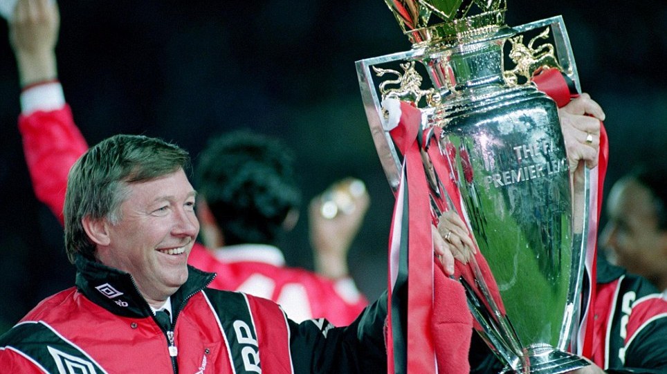 Sir Alex Ferguson, a biografia de um multicampe&atilde;o
