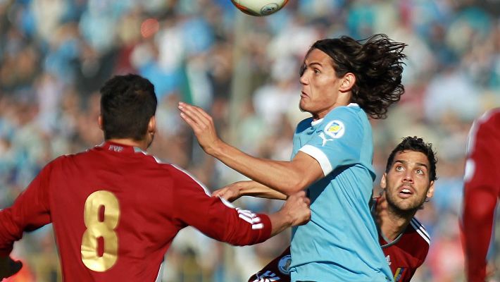 Em obras, Uruguai e Venezuela brigam por vaga na Copa