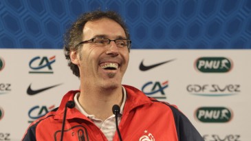 Quem não tem Capello, caça com Blanc