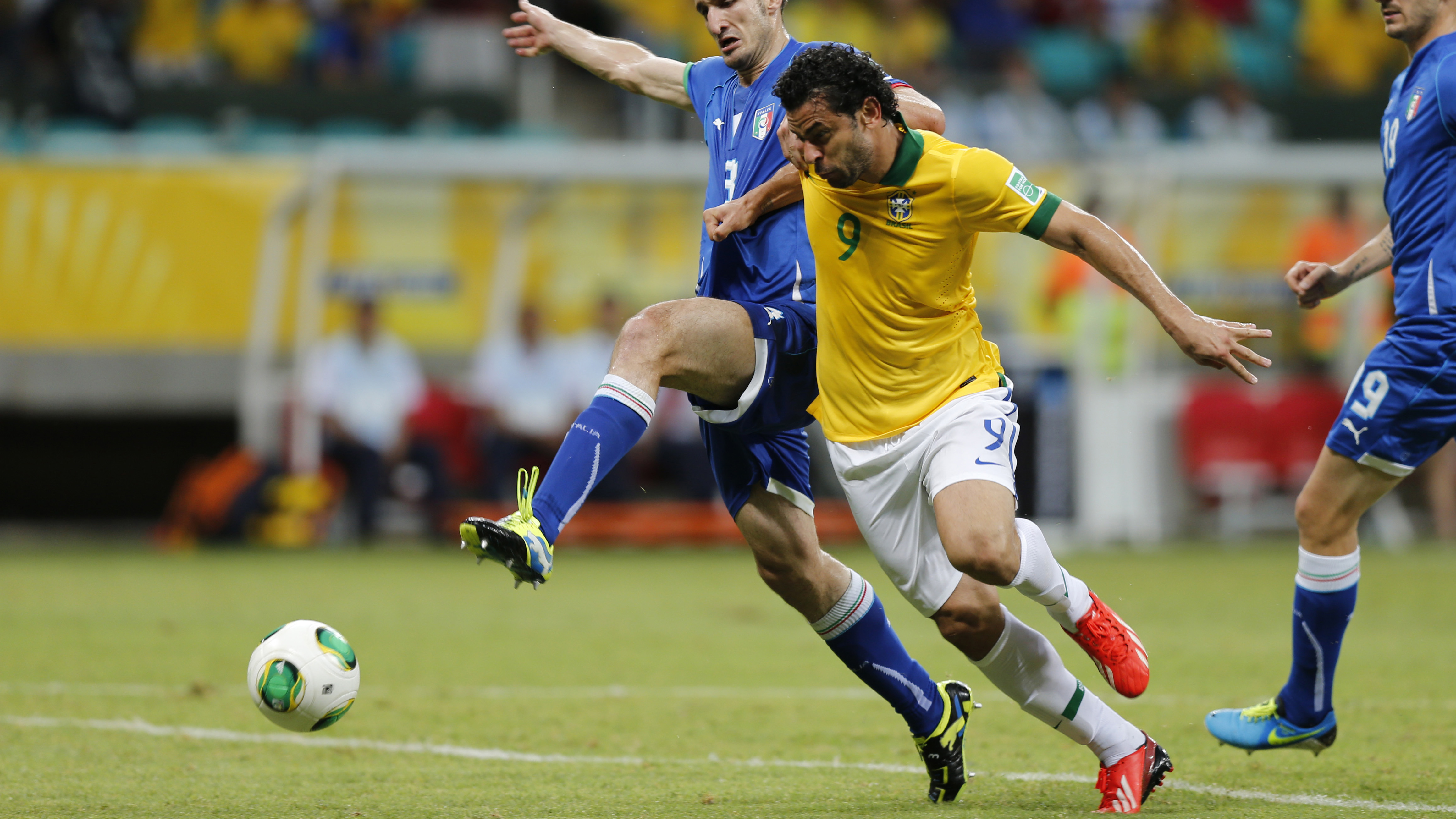 Forte contra a It&aacute;lia, Brasil mostra por que &eacute; favorito