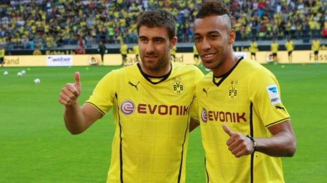 Sokratis e Aubameyang, os primeiros refor&ccedil;os apresentados pelo Dortmund