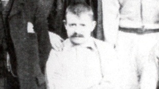 Enfim o autor do 1º gol do Campeonato Inglês é conhecido