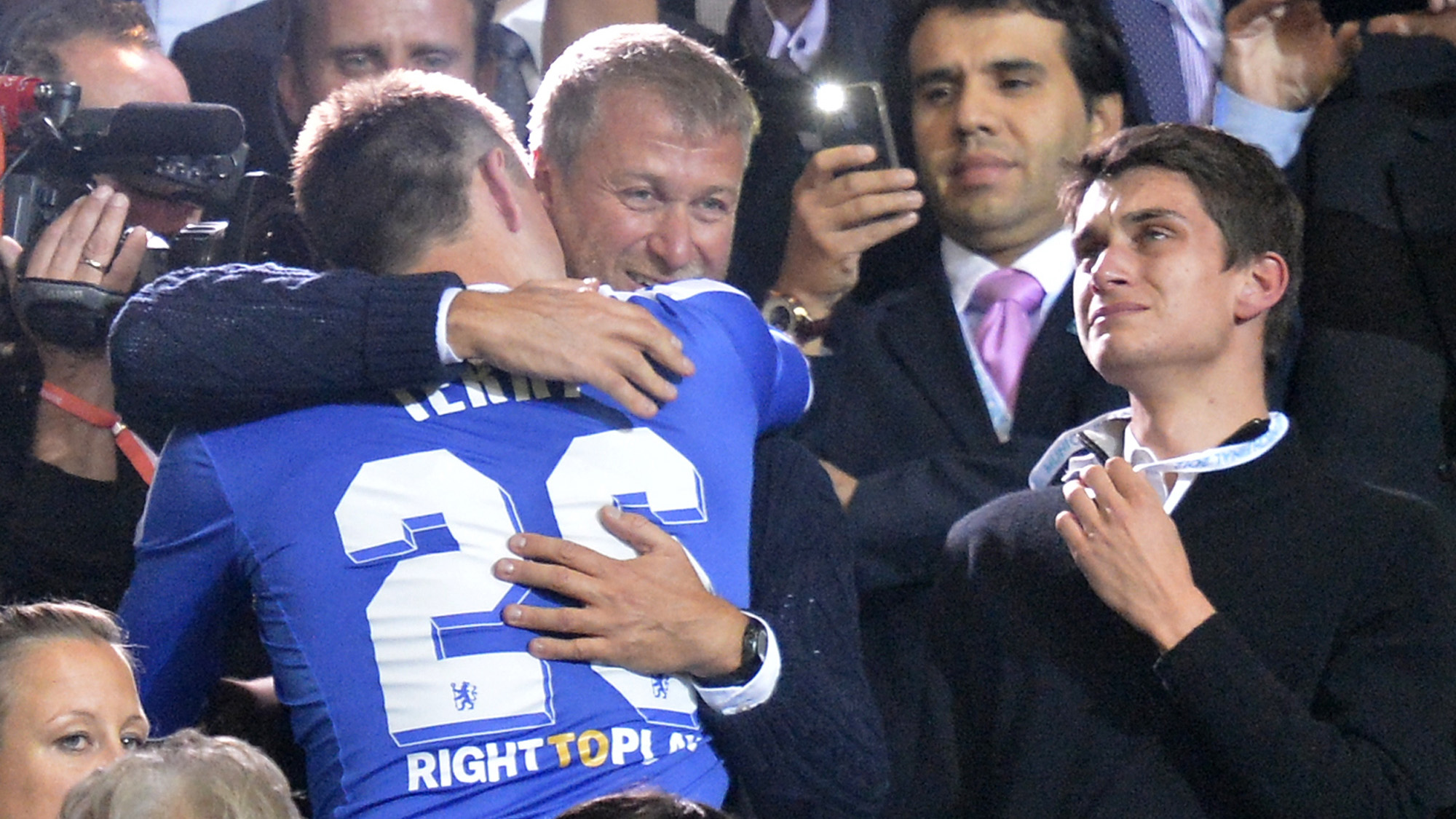 Abramovich e Chelsea: 10 anos de casamento e uma revolu&ccedil;&atilde;o