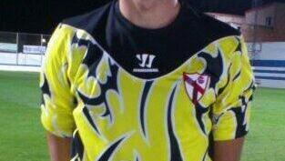 Liverpool ganha rival por uniforme mais feio do ano