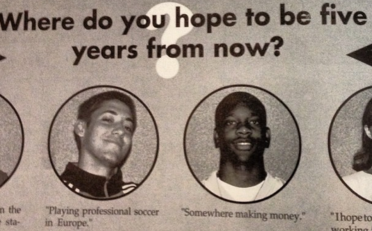 Dempsey, em seu tempo de universit&aacute;rio, fala sobre sua ambi&ccedil;&atilde;o: em cinco anos estarei jogando por um time europeu (Cr&eacute;dito: 101 great goals)