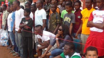 De ativista social a dama de ferro do futebol africano