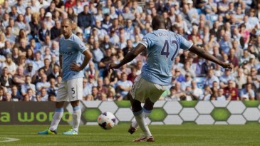 Volante completo, Yaya Touré também é mestre nas faltas