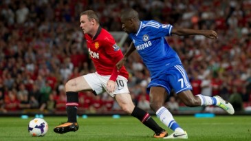 Com United e Chelsea apáticos, Rooney pode ser o diferencial
