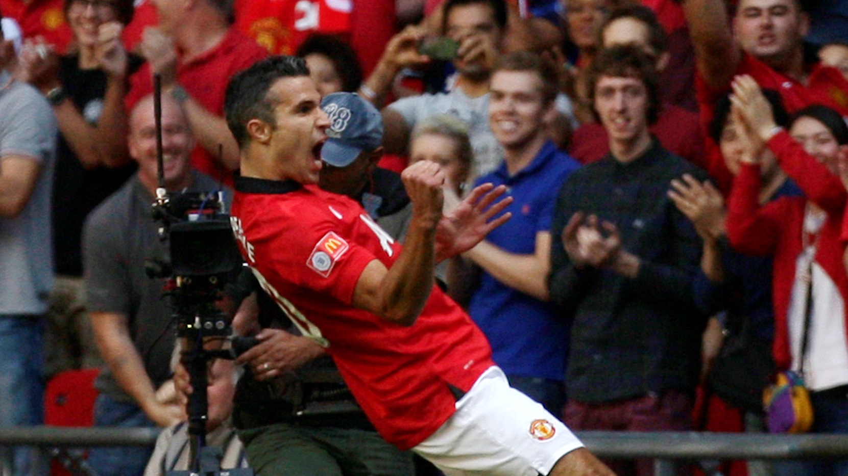 RVP se reafirma como &lsquo;o cara&rsquo;, mas United n&atilde;o pode ser s&oacute; ele