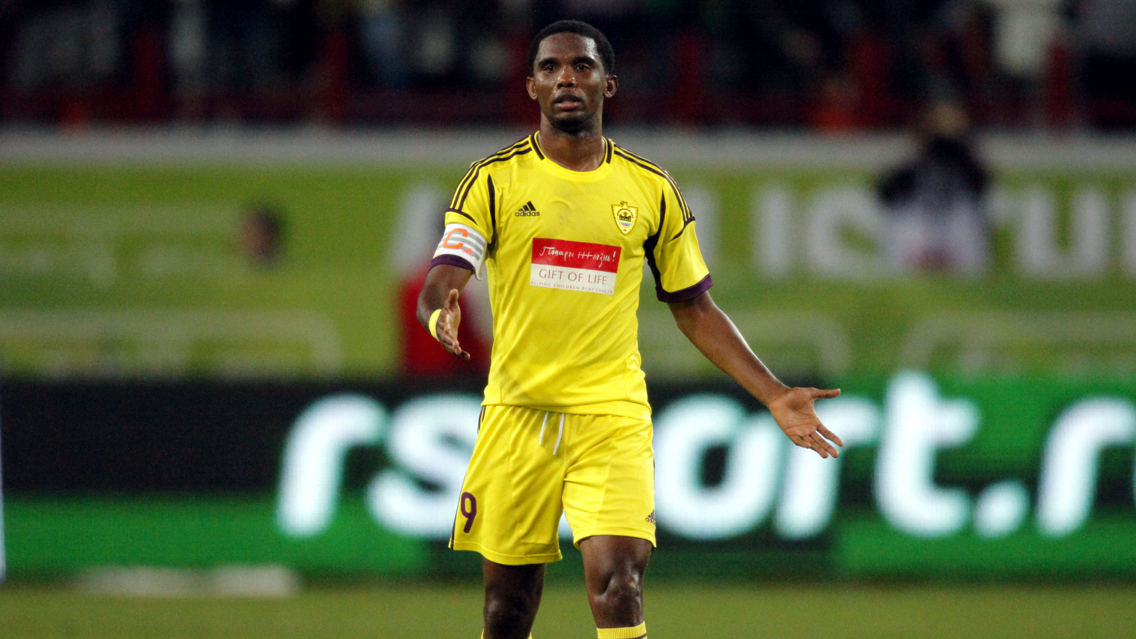 Kerimov adoeceu pelo Anzhi e agora quer se desfazer do clube