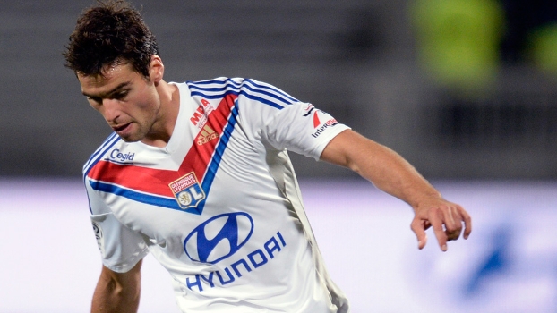 Lyon tropeça de novo e está abaixo dos rivais locais