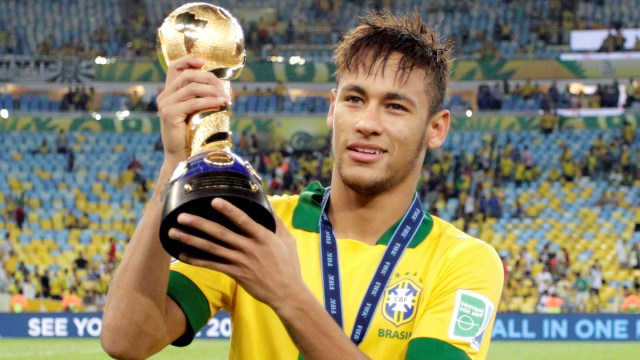 Bola de Ouro é momento, mas também grife e mais do mesmo