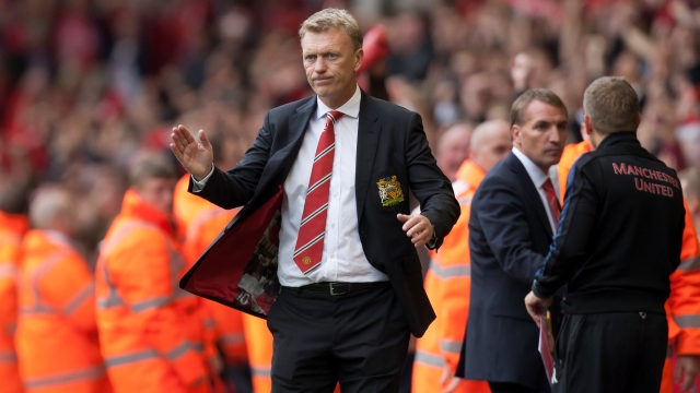 Fellaini chegou, mas United merece mais vaias que palmas