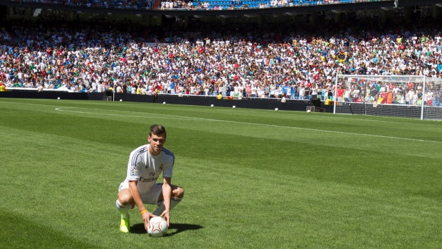 Compra de Bale mostra como o futebol pode ficar alheio &agrave; sociedade
