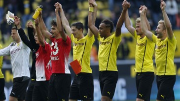 Na Alemanha, o Borussia Dortmund não para de golear