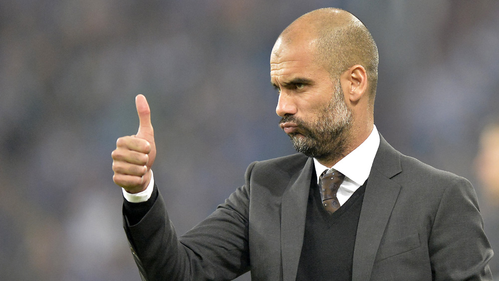 Guardiola aprova: o Bayern est&aacute; cada vez mais ao seu estilo (AP Photo/Martin Meissner)