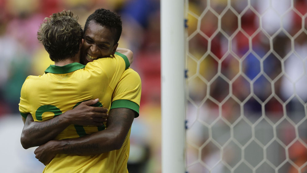 Plano B de Felip&atilde;o vai bem em goleada contra fraca Austr&aacute;lia