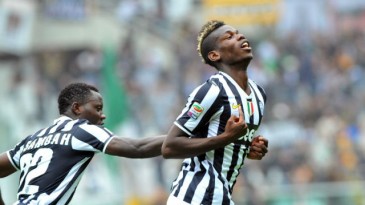 Enquanto Pirlo discute contrato, Pogba cresce