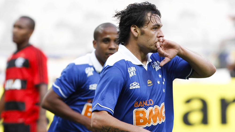 Confus&otilde;es, expuls&otilde;es e l&iacute;der celeste na rodada do Brasileiro