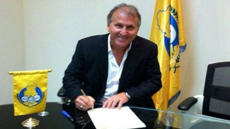 Zico ainda não afastou o rótulo de técnico mediano