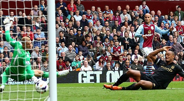 article-2435172-185927EE00000578-216_634x399