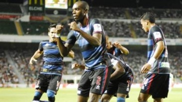 Elche dá exemplo ao denunciar própria torcida por racismo