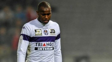 Temos outro candidato ao pior jogo de um goleiro na história