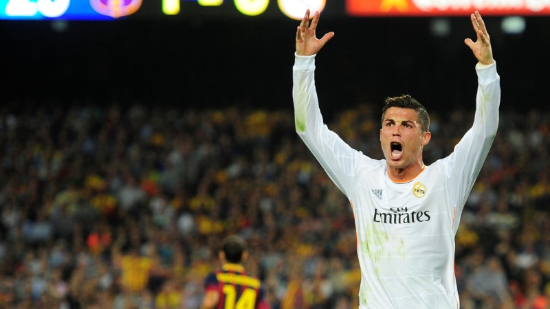 A coisa estava t&atilde;o preta para C. Ronaldo que at&eacute; Dani Alves o humilhou