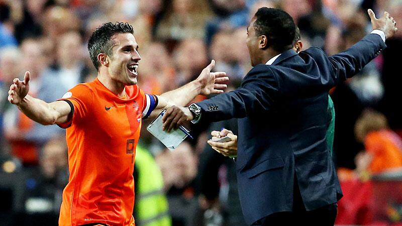 Maior artilheiro da Holanda, Van Persie deve gols decisivos