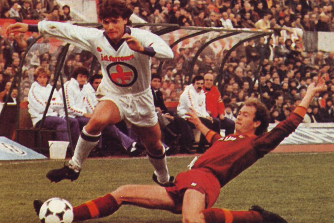 Falc&atilde;o jogava de cabe&ccedil;a erguida, mas &agrave;s vezes dava carrinho