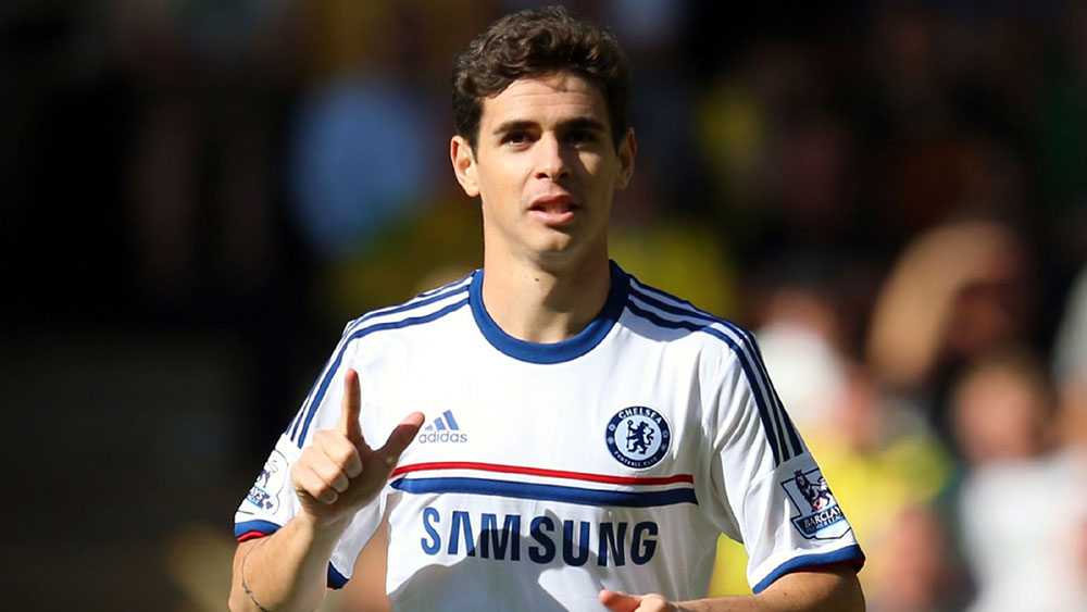 Com a confian&ccedil;a de Mourinho, Oscar decide para o Chelsea