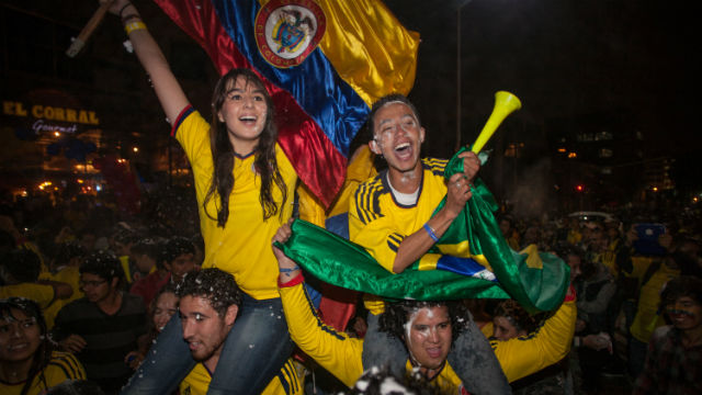Festa da Col&ocirc;mbia &eacute; bonita, mas exagero mata cinco