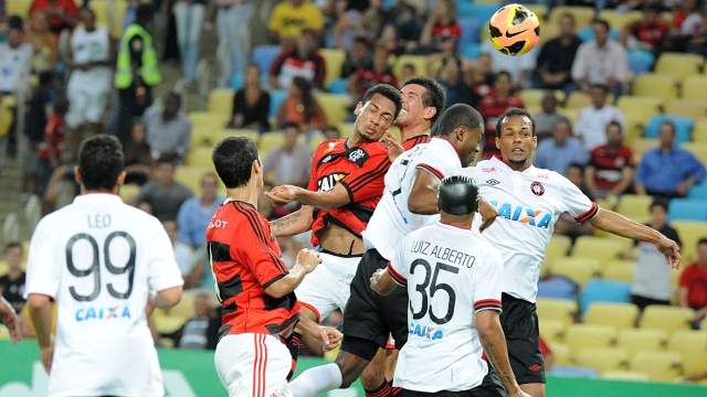 Faltam 8 rodadas para o fim do Brasileiro e n&atilde;o estamos loucos