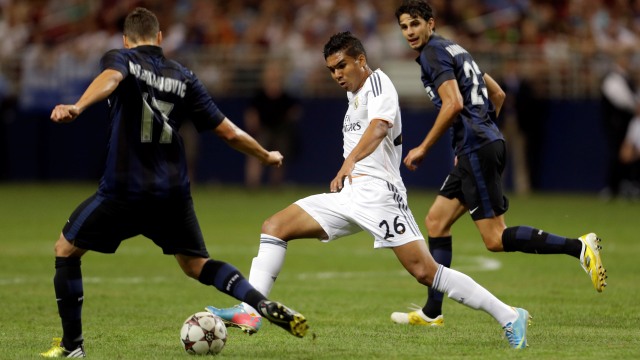 Se Casemiro no Real ainda soa estranho, &eacute; bom se acostumar