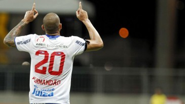 Coritiba e Flu em queda, Criciúma e Bahia em alta. Quem cai?