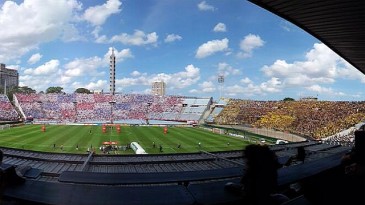 Uruguai mostra a Brasil e Argentina como se faz um clássico bonito