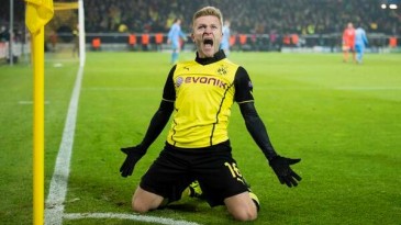 Vontade do Dortmund faz Napoli x Arsenal virar final